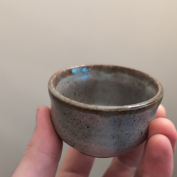 Set of Four Handmade Ceramic Sake Cups - Picture 5 of 7
